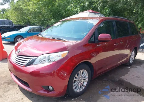 2016 Toyota Sienna Xle Premium 8 Passenger из США, поврежденный, VIN 5TDYK3DC4GS757865